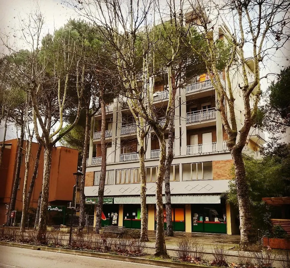 Bilocale Marina Romea 아파트